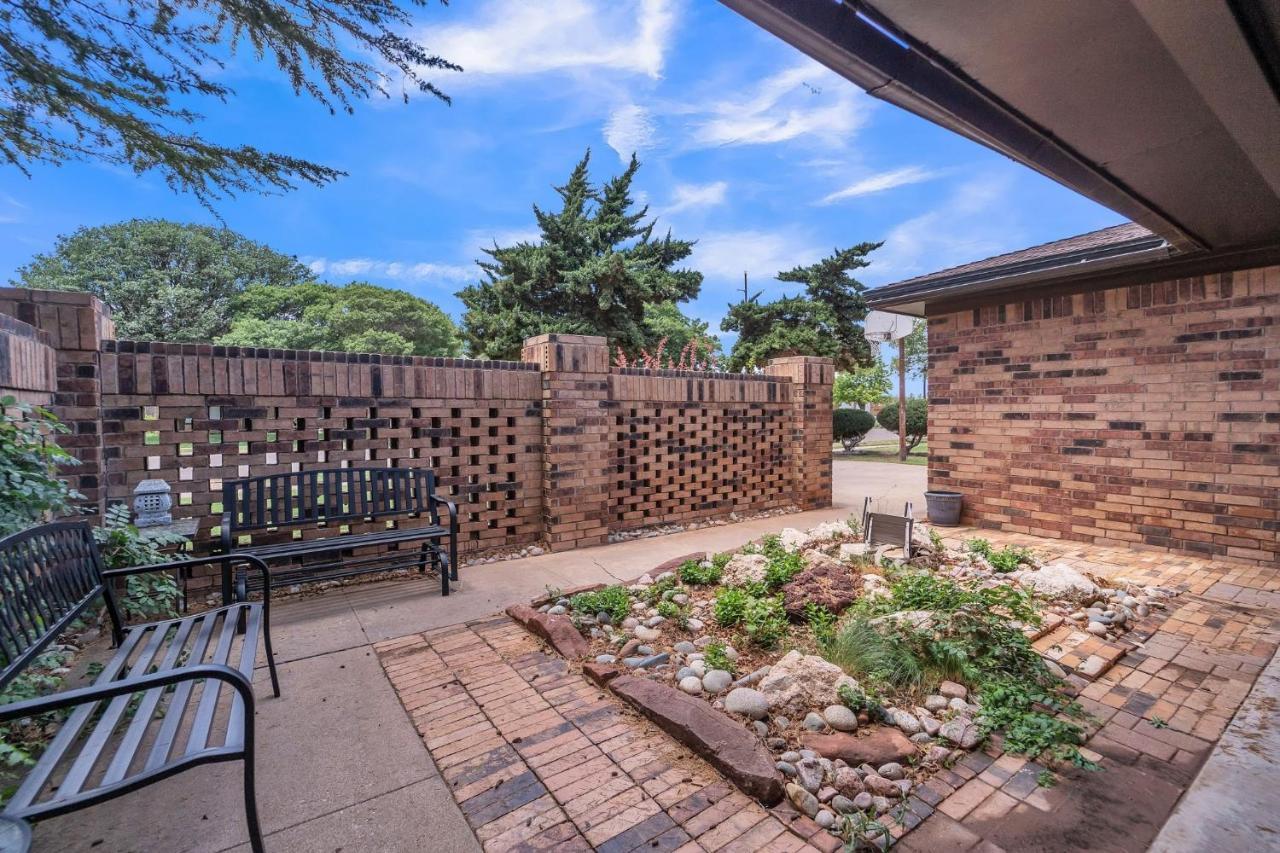 Homestead House - In Shadow Hills Golf Course Division Home Lubbock Exterior foto
